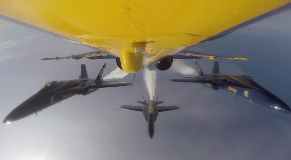 Huge Boom Over Central Illinois Caused by a US Navy Blue Angel