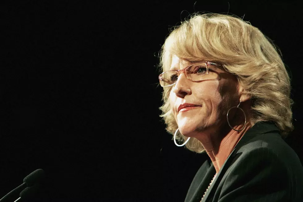 Erin Brockovich in Hannibal Monday for Public Forum