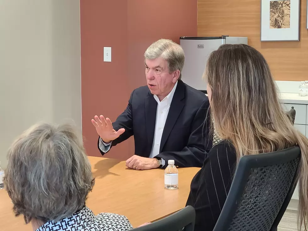 Blunt Talks Transportation, Tourism, Broadband in Hannibal Visit