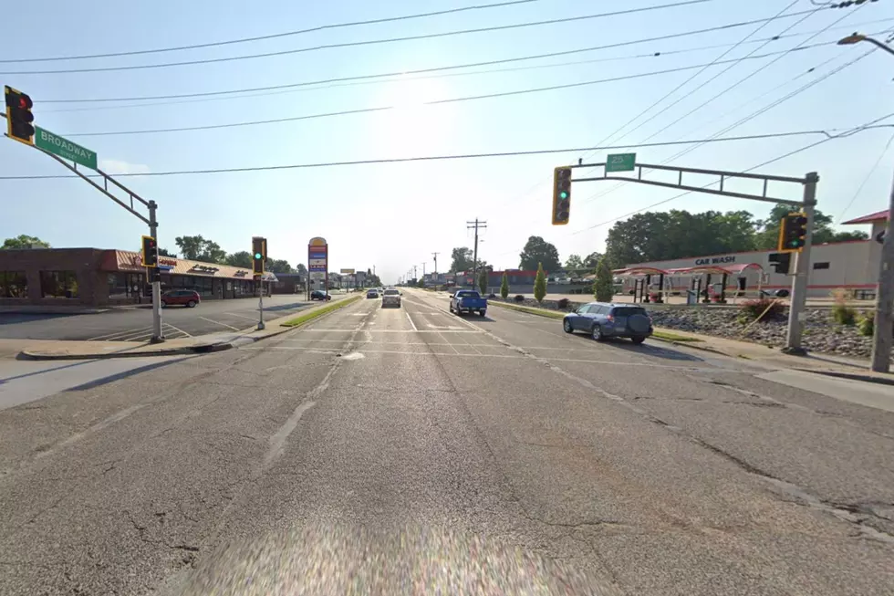 Traffic Light Study Set for 25th & Broadway in Quincy
